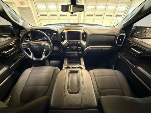 Used 2021 Chevrolet Silverado 1500 RST image 23