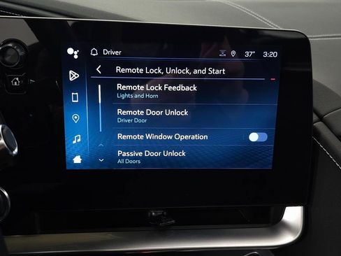 Used 2024 Chevrolet Corvette Stingray Coupe w/ Z51 Performance Package image 26