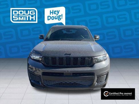 Certified 2025 Jeep Grand Cherokee L Altitude AWD/4WD image 9