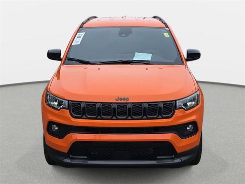 New 2026 Jeep Compass Latitude image 2