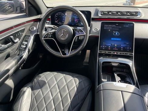 Used 2023 Mercedes-Benz S 580 4MATIC Sedan image 13