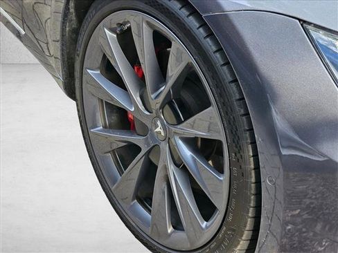 Used 2021 Tesla Model S Performance image 4