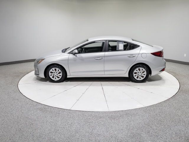 Used 2019 Hyundai Elantra SE FWD image 30
