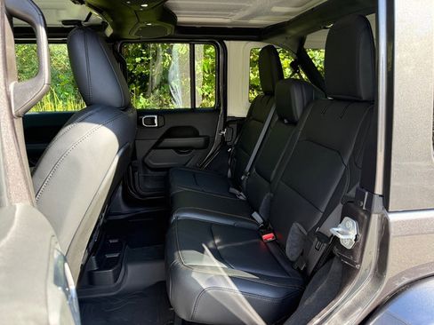 New 2025 Jeep Wrangler Unlimited Sahara image 15