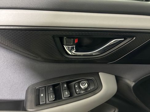 Used 2025 Subaru Outback Premium w/ Popular Package #1A image 15