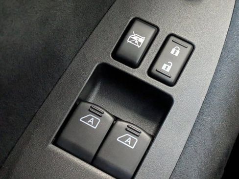 Used 2025 Nissan Z Performance w/ Floor Mat Package image 26