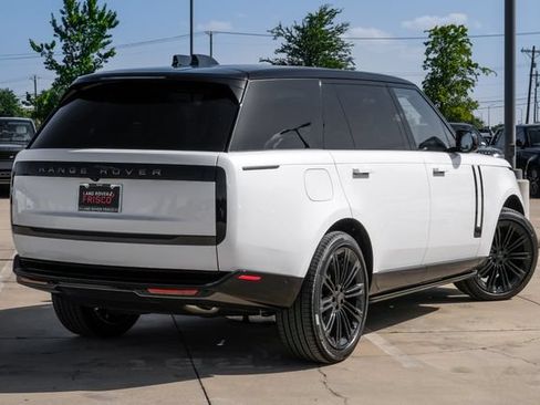 New 2026 Land Rover Range Rover Long Wheelbase SE AWD/4WD image 9