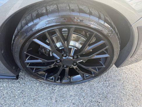 Used 2016 Chevrolet Corvette Stingray Coupe RWD image 10