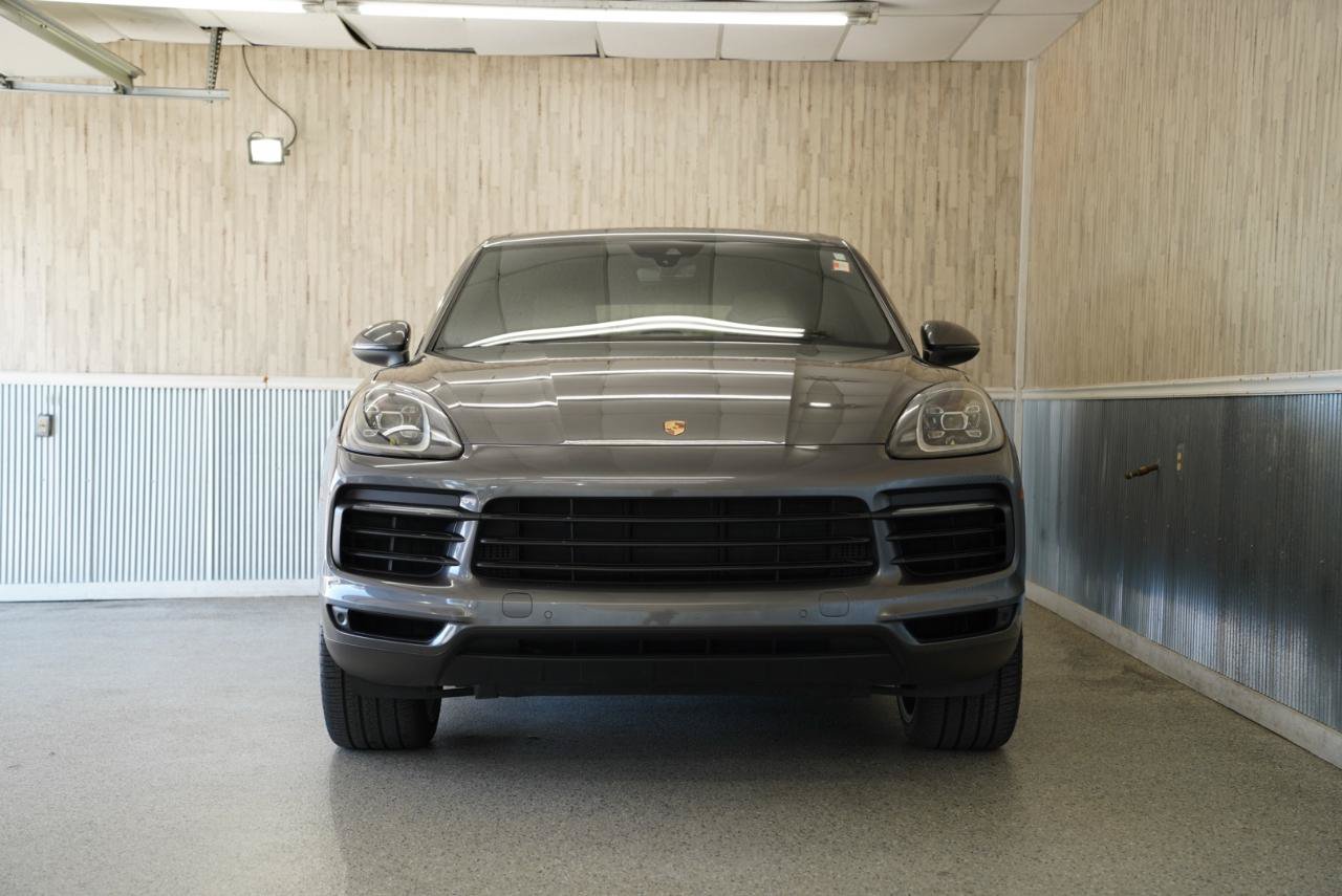 Used 2019 Porsche Cayenne AWD/4WD image 2