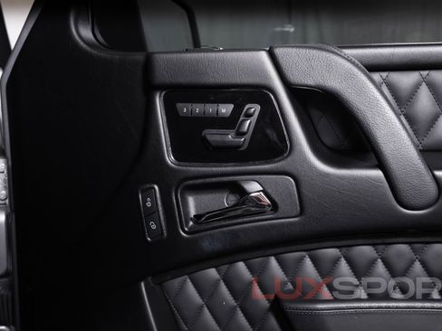 Used 2016 Mercedes-Benz G 63 AMG 4MATIC image 51