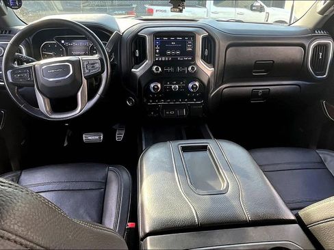 Used 2020 GMC Sierra 2500 Denali w/ Denali Ultimate Package image 8