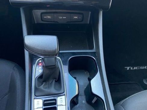 Used 2023 Hyundai Tucson SE image 22
