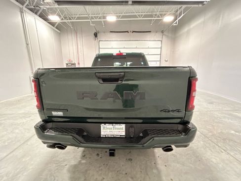 New 2026 RAM 1500 Big Horn AWD/4WD image 7