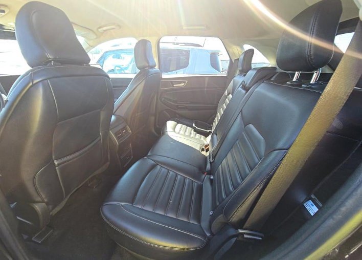 Used 2022 Ford Edge SEL AWD/4WD image 9