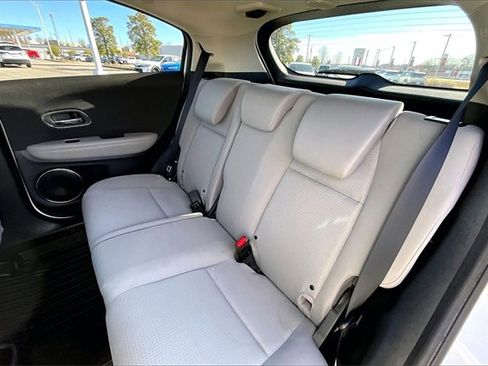 Used 2020 Honda HR-V EX image 19