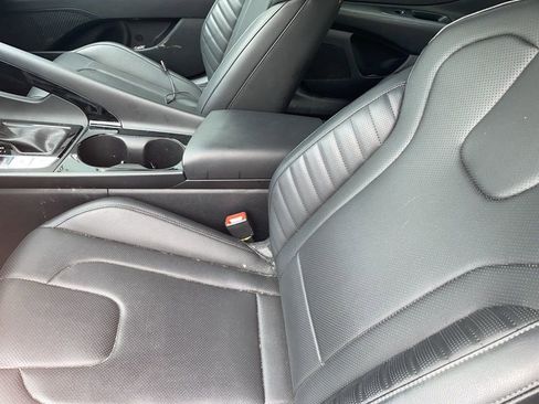 Used 2024 Hyundai Elantra Limited image 18