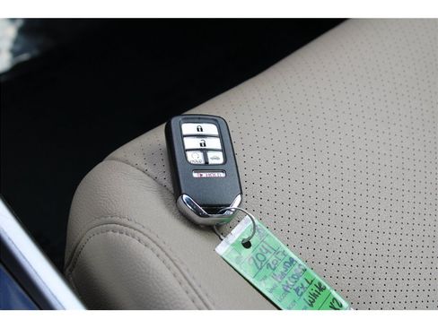 Used 2017 Honda Accord EX-L image 23