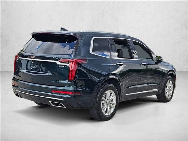 Used 2025 Cadillac XT6 Luxury FWD image 5