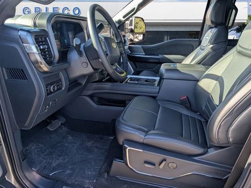 New 2026 Ford F350 Platinum w/ FX4 Off-Road Package AWD/4WD image 4