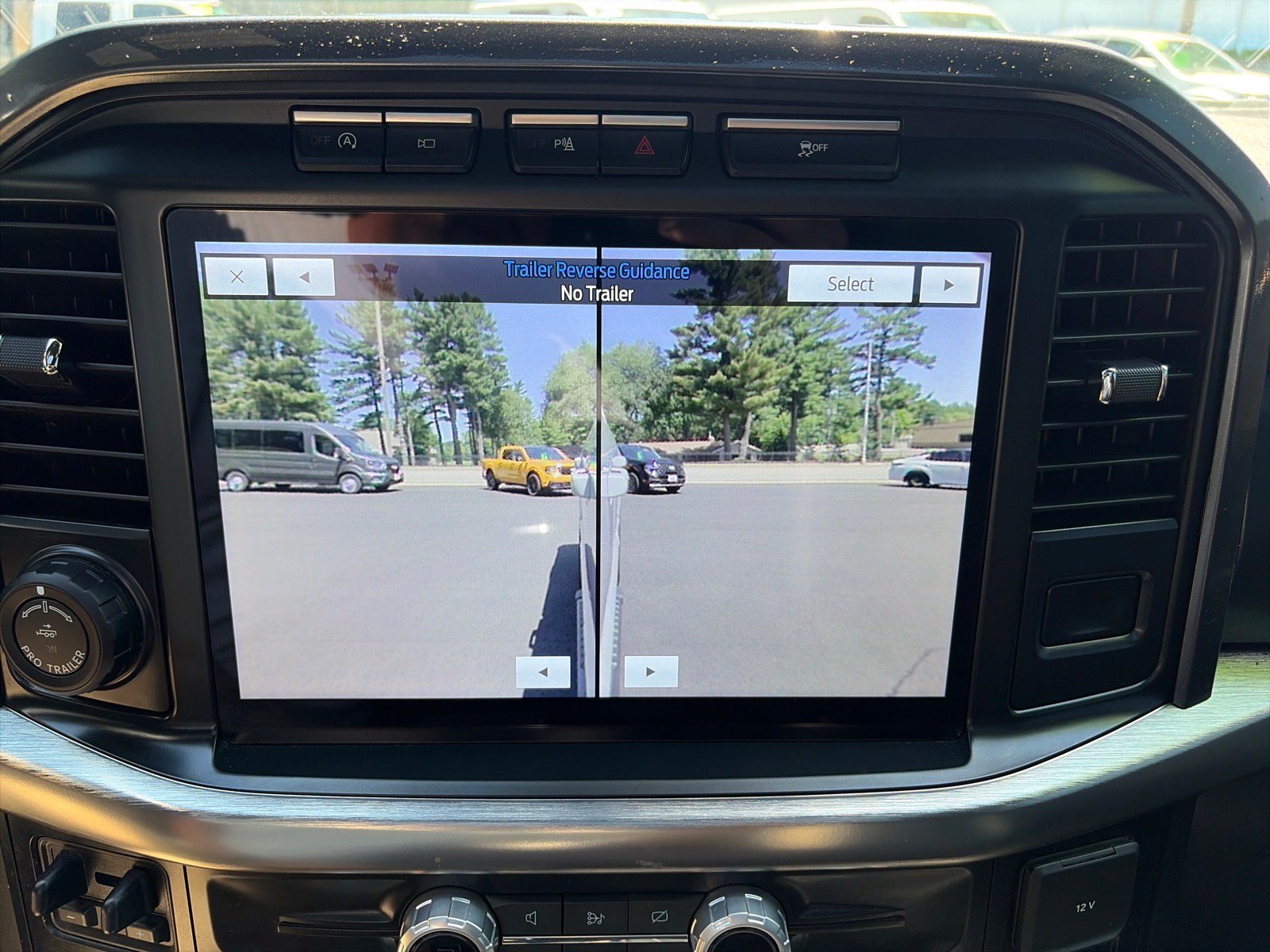 Used 2023 Ford F150 Lariat w/ Equipment Group 502A High AWD/4WD image 32