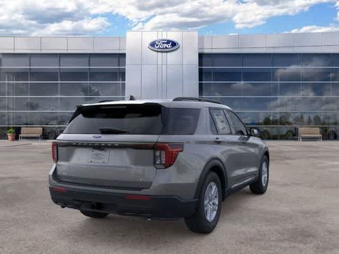 New 2025 Ford Explorer Active AWD/4WD image 8