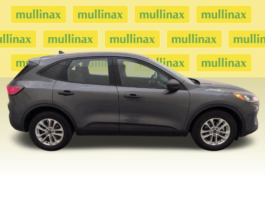 Used 2020 Ford Escape S FWD image 2
