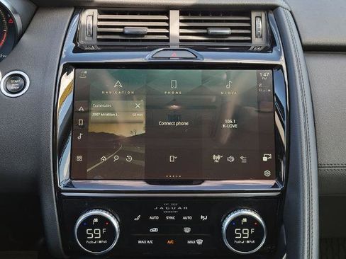 Used 2021 Jaguar E-PACE SE image 22