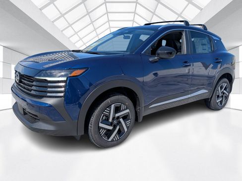 New 2026 Nissan Kicks SV w/ SV Premium Package FWD image 3