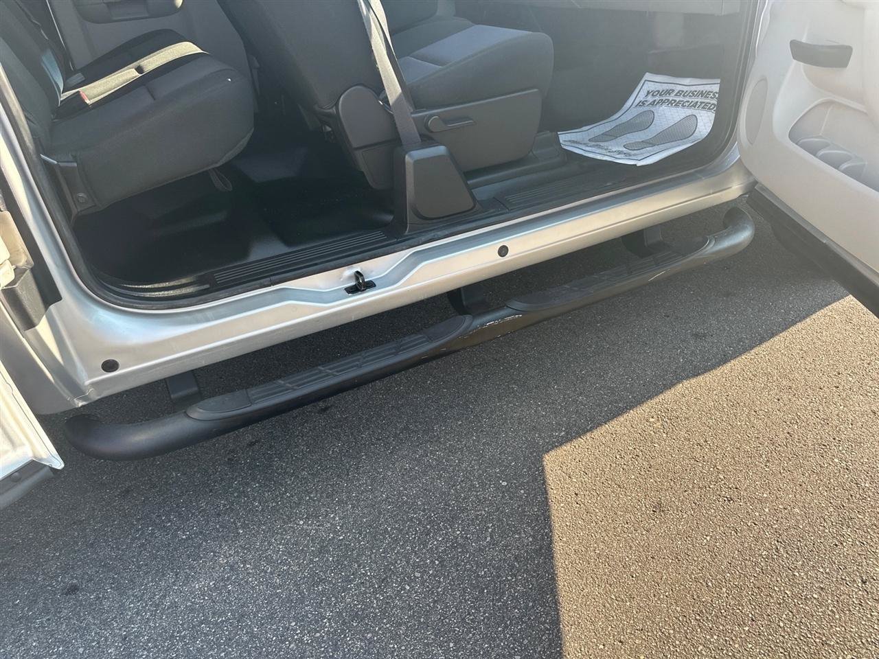 Used 2010 Chevrolet Silverado 1500 W/T RWD image 19