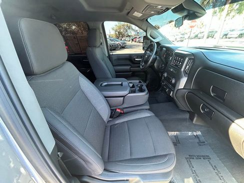 Used 2025 Chevrolet Silverado 2500 Custom w/ Custom Convenience Package image 23