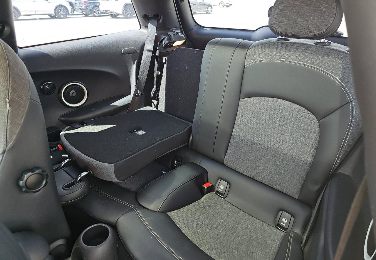 Used 2014 MINI Cooper S FWD image 14