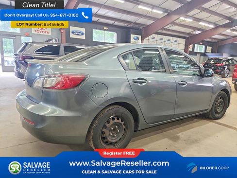 Used 2013 MAZDA MAZDA3 i SV FWD image 4