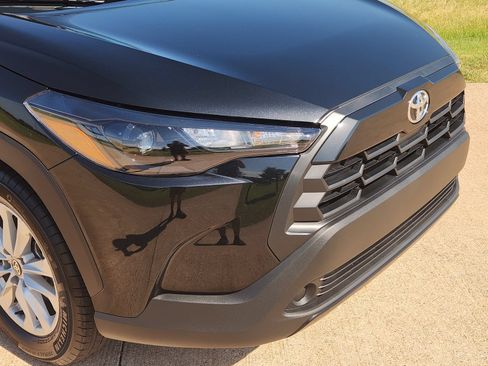 Used 2026 Toyota Corolla Cross LE w/ Moonroof Package FWD image 12