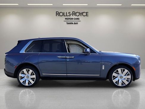 New 2026 Rolls-Royce Cullinan image 10