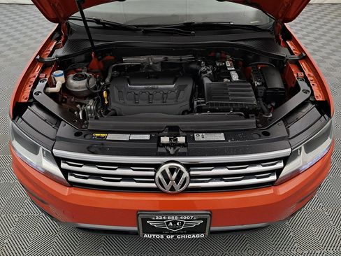 Used 2018 Volkswagen Tiguan SEL w/ 3rd Row Seat Package image 30