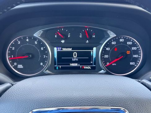 Used 2019 GMC Acadia SLT AWD/4WD image 14