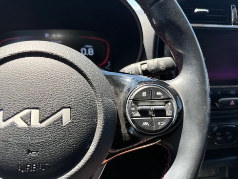 Used 2023 Kia Soul GT-Line FWD image 19