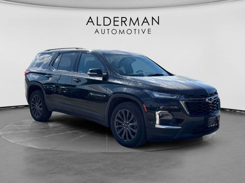 Used 2023 Chevrolet Traverse RS AWD/4WD image 7