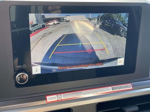 Used 2026 Toyota Tacoma SR5 RWD image 15