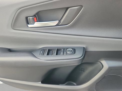 Certified 2024 Toyota Prius XLE image 25