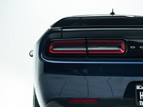 Used 2017 Dodge Challenger R/T Scat Pack RWD image 17