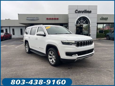 Used 2022 Jeep Wagoneer Series II RWD image 1