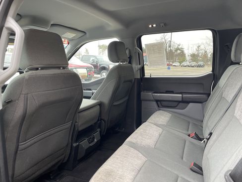 Used 2023 Ford F150 XLT image 10