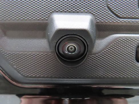 Used 2025 GMC Sierra 1500 Denali AWD/4WD image 36