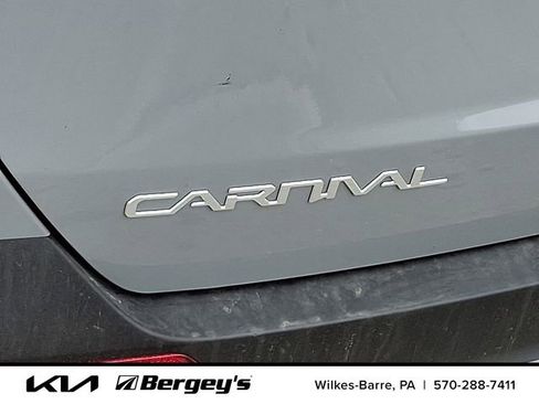 New 2026 Kia Carnival EX image 23