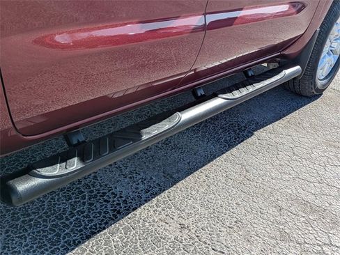 Used 2023 Nissan Frontier SV w/ SV Convenience Package image 12