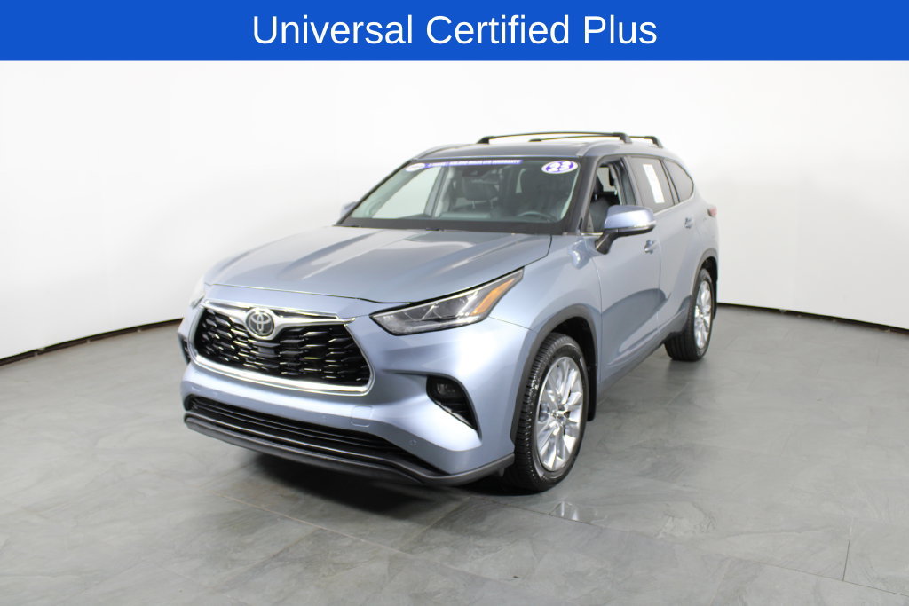 Used 2023 Toyota Highlander Limited AWD/4WD image 2