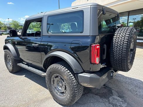 Used 2025 Ford Bronco 2-Door w/ Sasquatch Package AWD/4WD image 9