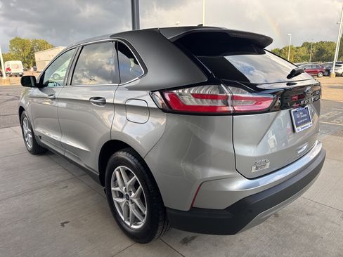 Certified 2021 Ford Edge SEL w/ Convenience Package image 5