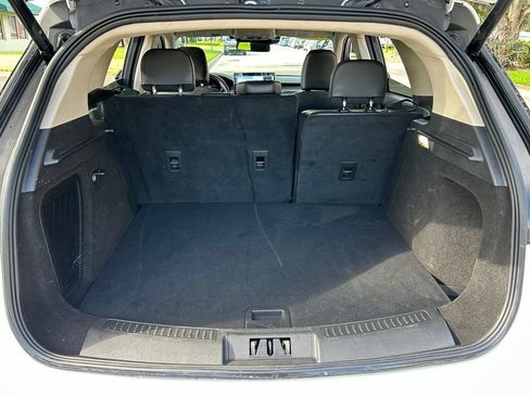 Used 2023 Lincoln Corsair FWD image 34